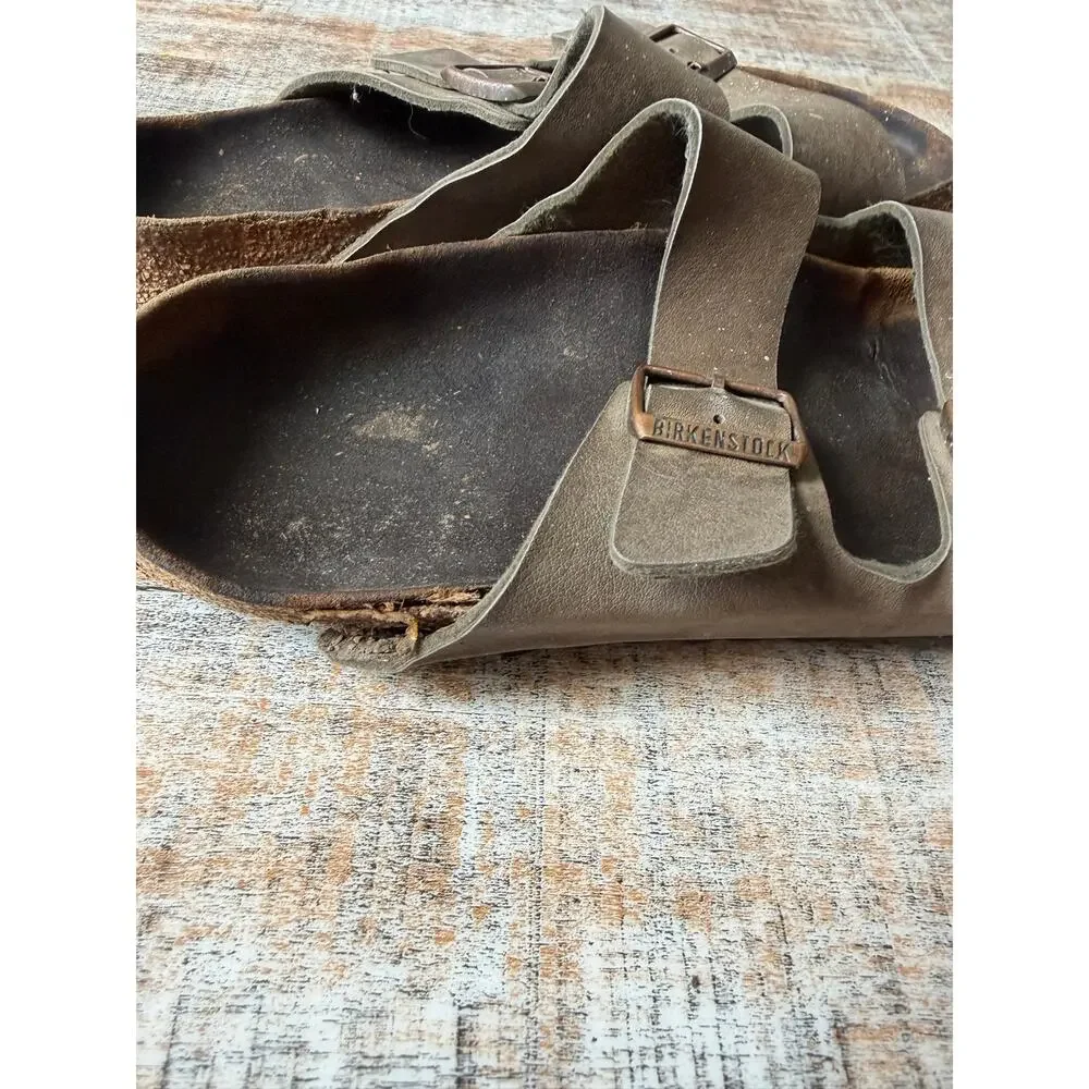Birkenstock USED Two Strap Arizona Gray Leather Used Mens Size EU 43 US 10.5